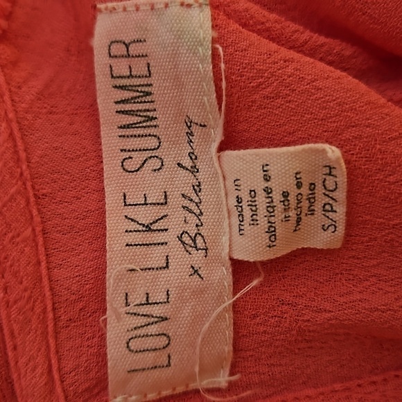 LOVE LIKE SUMMER Hot Pink Assymetric Flare Sleeve Tie Back Sharkbite Dress - Picture 8 of 8